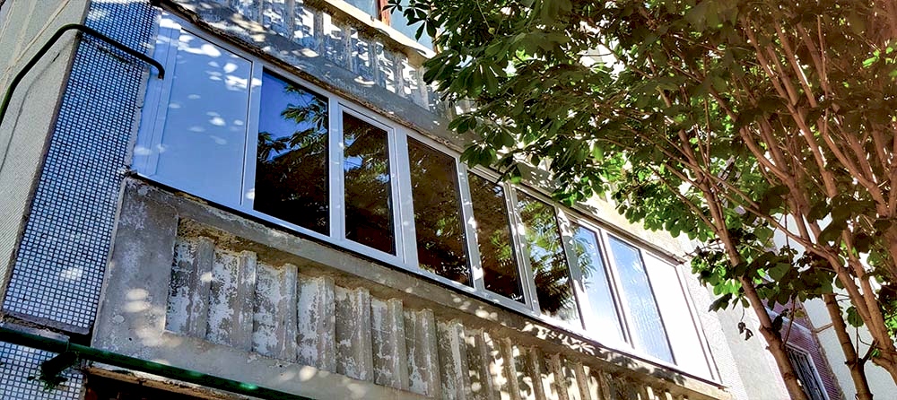 Остекление лоджии 6 метров